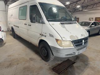2004 Dodge Sprinter Van 2500 High Roof - Exterior Front Right Corner Image